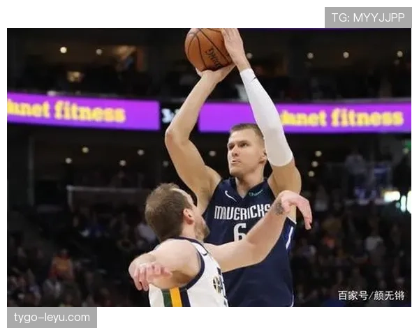 保木卓朗关键分把控能力惊艳全场,助力球队逆转取胜 保木卓朗关键分把控能力惊艳全场,助力球队逆转取胜