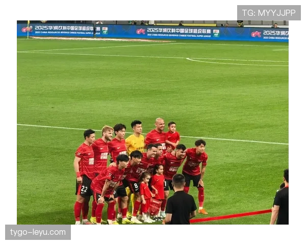 阿切尔比状态稳健，助球队豪取连胜表现抢眼