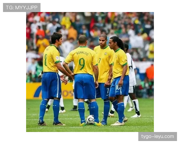 历史巨星再聚首：共话足球传奇，探寻最佳球员的深远影响