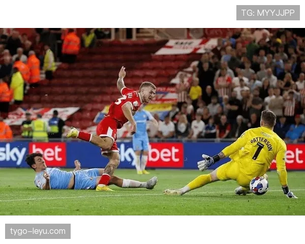 富勒姆主场迎战曼城,状态回升誓阻蓝月争冠步伐 富勒姆主场迎战曼城,状态回升誓阻蓝月争冠步伐