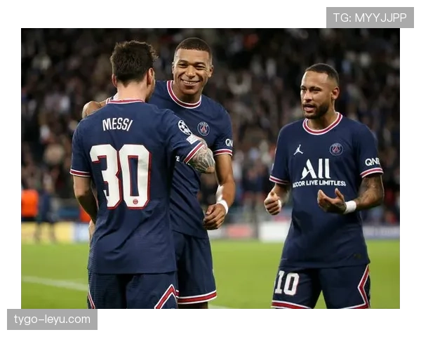 巴黎圣日耳曼的战术困境：球星依赖症何时能治愈，才能真正成就豪门崛起？