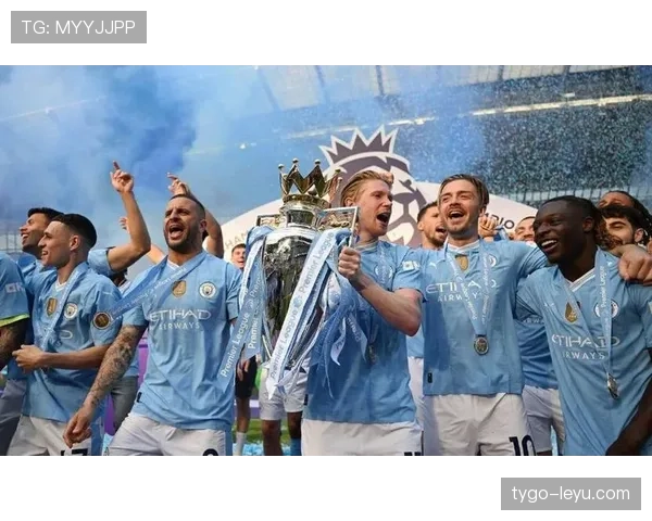 曼城多线作战体能压力增加，密集赛程下表现波动显现